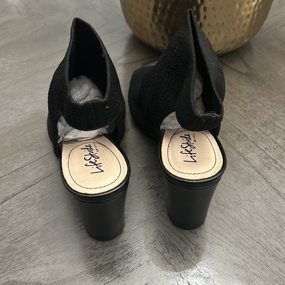 LifeStride Alita Slingback Heel - Picture 5 of 9